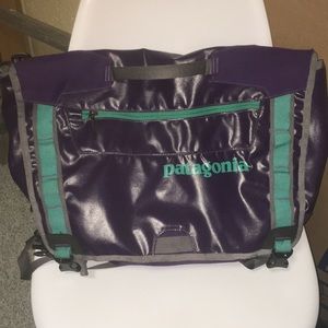 Patagonia messenger bag